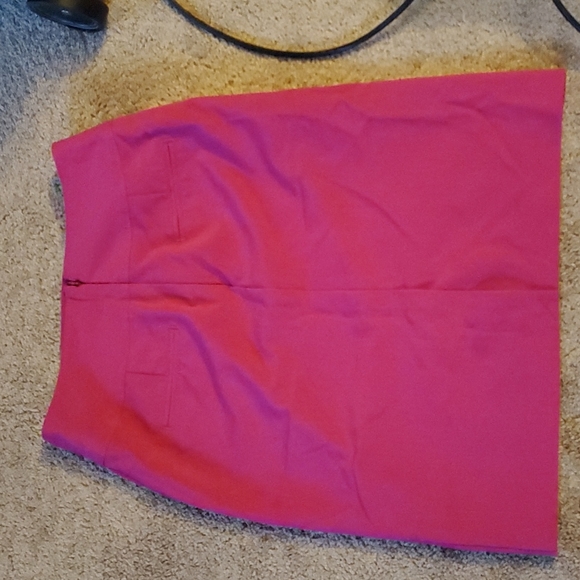 Pink Skirt - Picture 2 of 2
